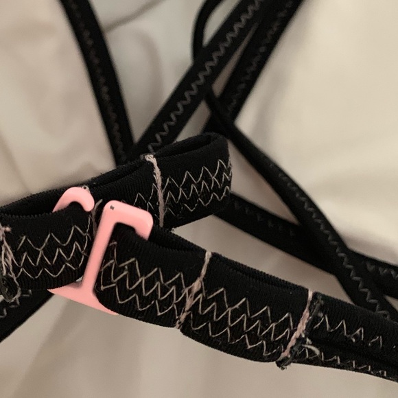 Victoria Secret Baby Pink Bikini Top 💗 - Picture 3 of 4